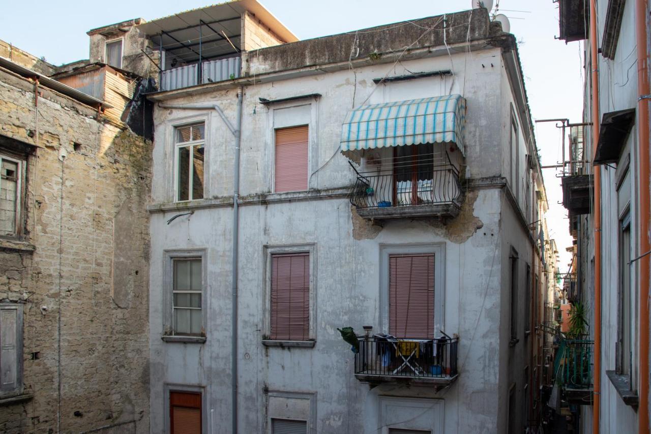 Domus Anticaglia By Domusextra Appartement Napels Buitenkant foto